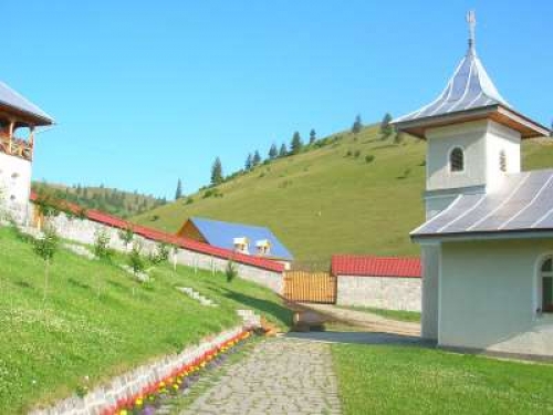 Manastirea Fagetel poza